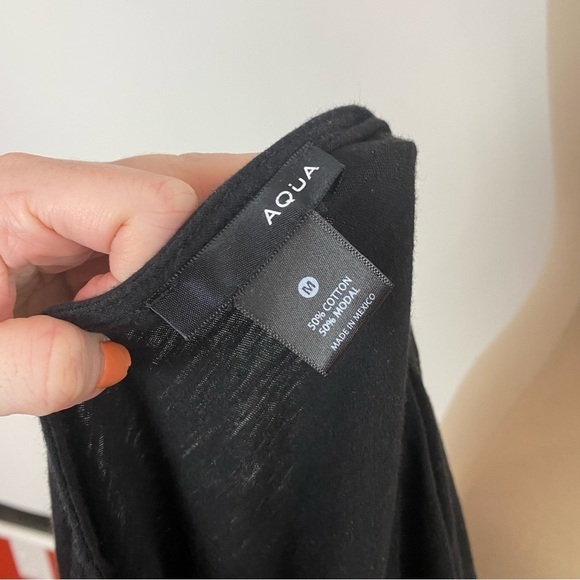 Aqua by Bloomingdales Black Cropped Top Twist Front M - Picture 6 of 6